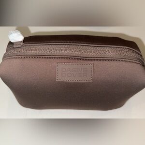 Hunter Neoprene Toiletry Bag - Small in Dune